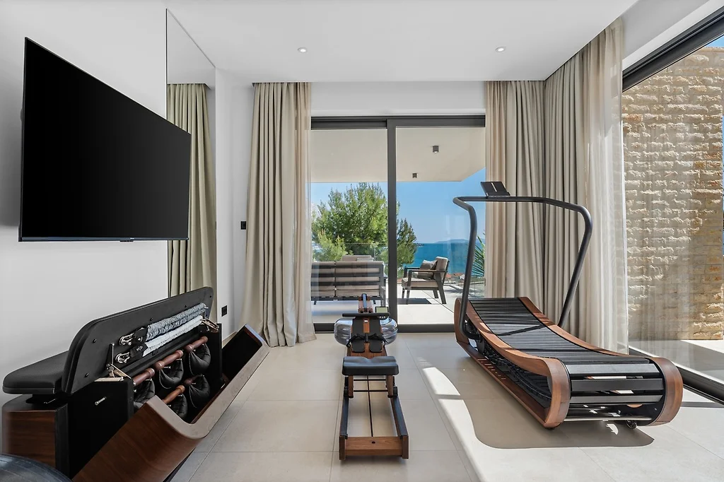 Luxury Villa Nitia – NOHrD fitness prostor