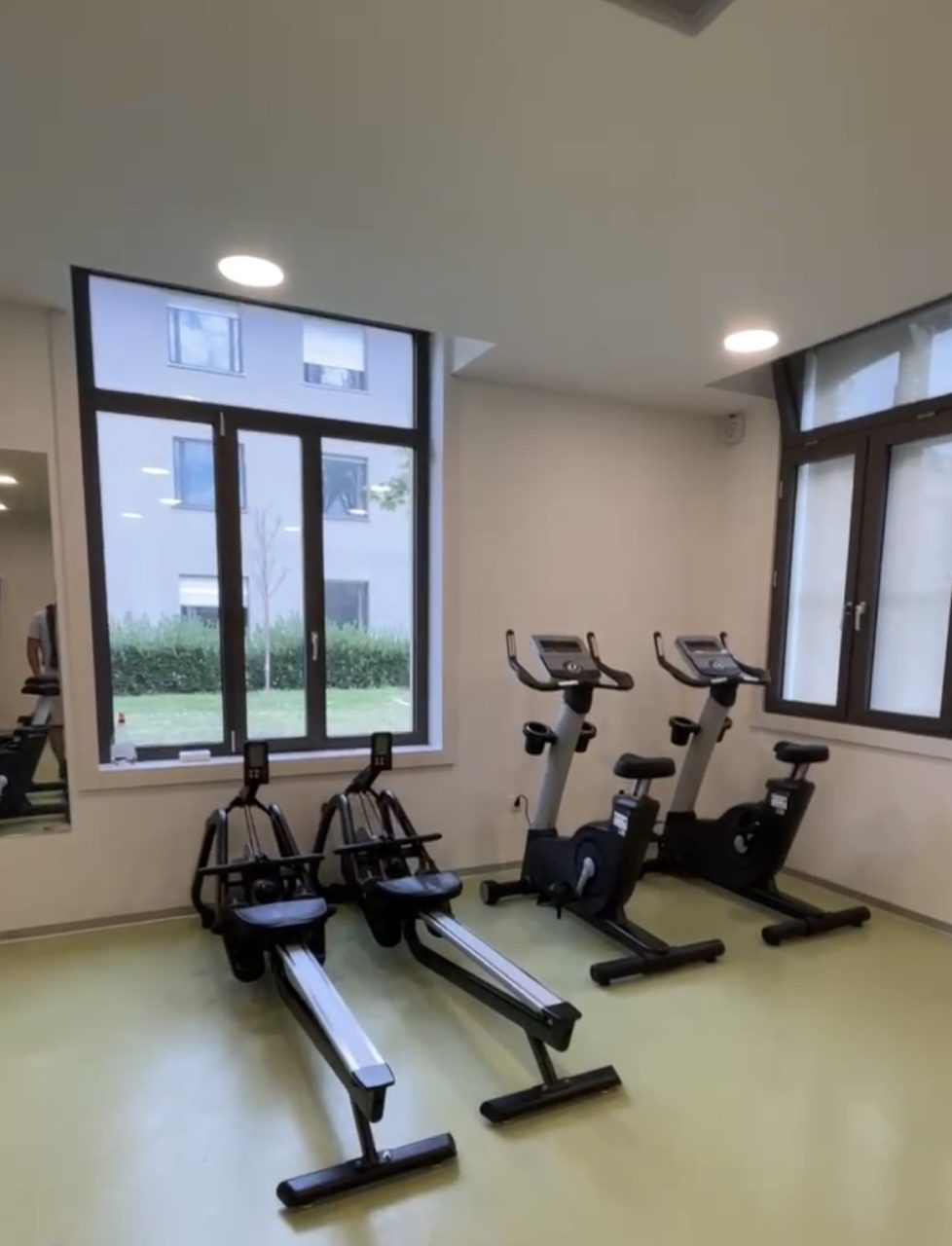 Godišnji servis KLINIKA ZA PSIHIJATRIJU VRAPČE